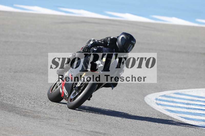 /02 28.-31.01.2025 Moto Center Thun Jerez/gruen-green/81